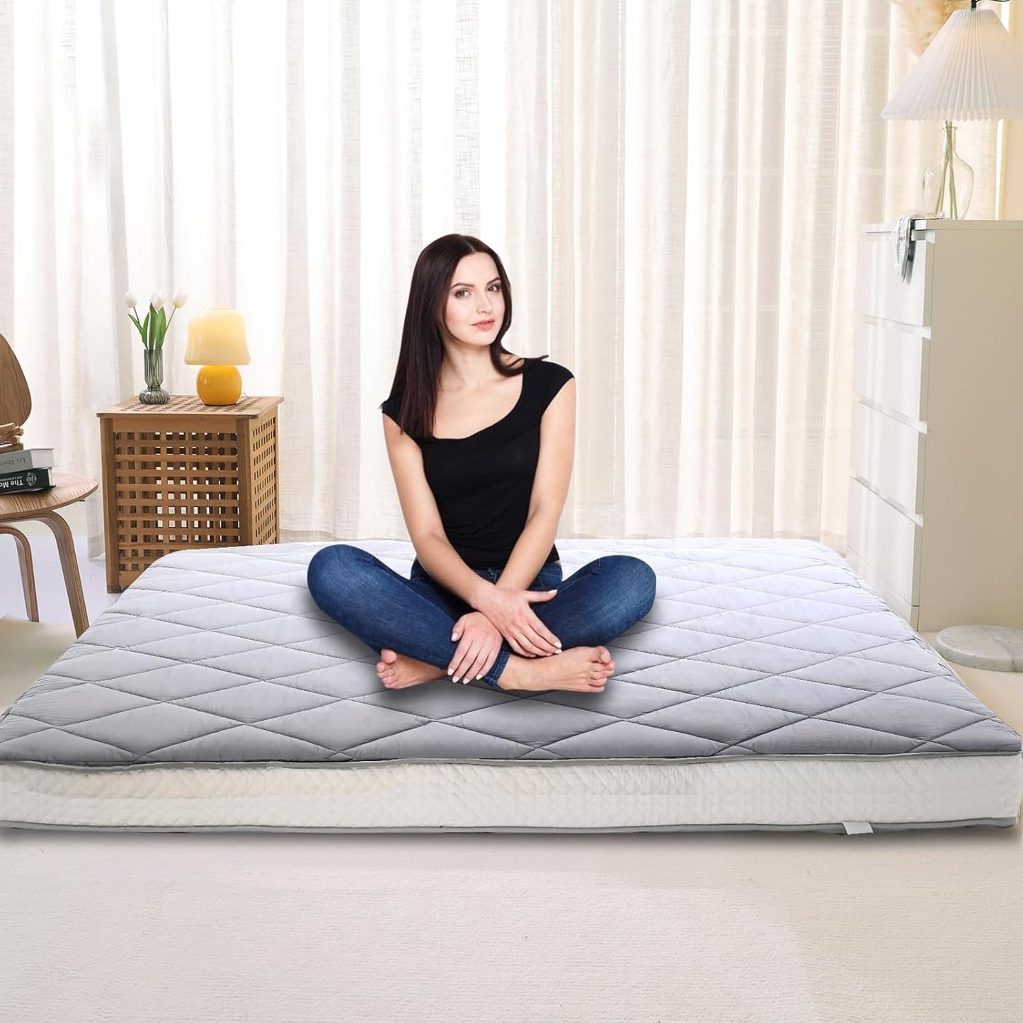 LILYPELLE Japanese Floor Mattress Futon Mattress, Foldable Mattress, Roll Up Mattress Sleeping Tatami Mat Floor Lounger Guest Bed, Easy to Store and Portable for Camping Couch, Queen